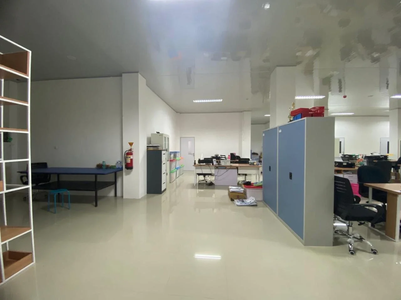 Gedung PLN MAMUJU — Pelaksanaan Interior 9