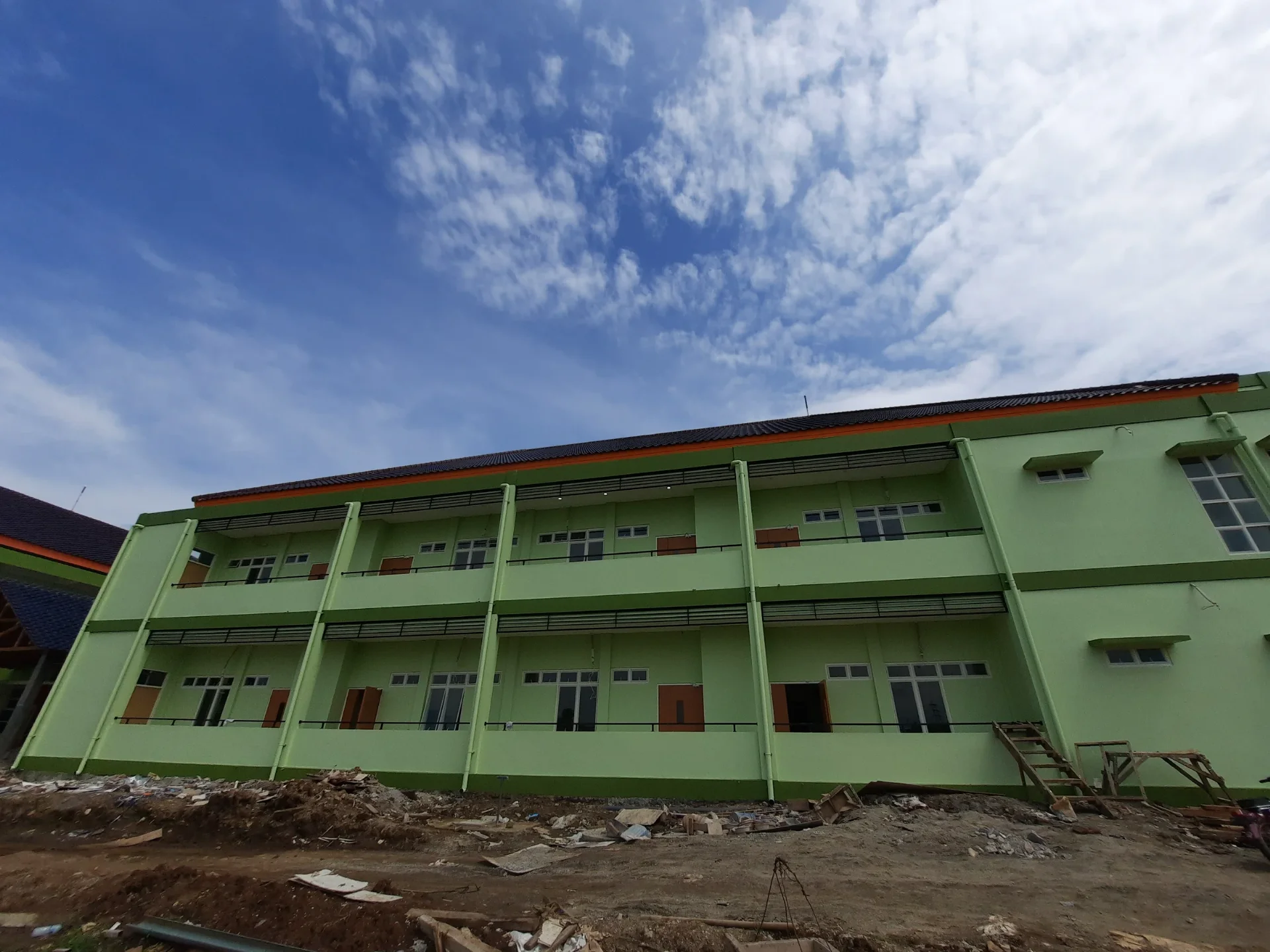 RS. Dolopo Madiun — Pelaksanaan Bangunan 5