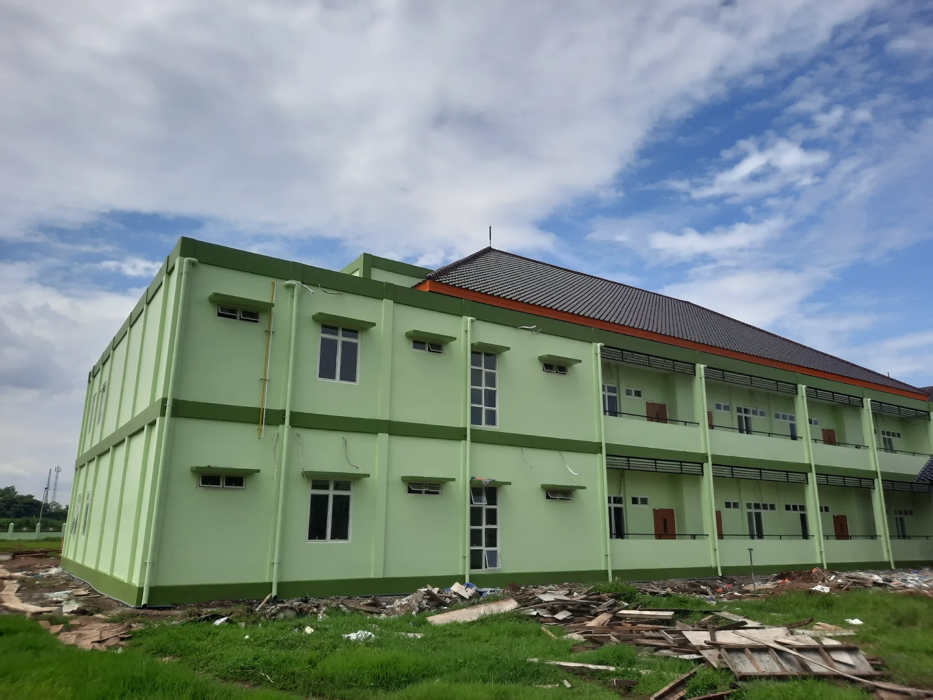 RS. Dolopo Madiun — Pelaksanaan Bangunan 4
